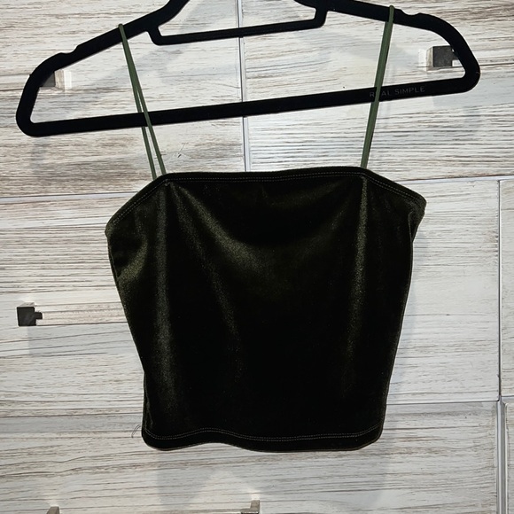 Shein green velvet crop top - Picture 1 of 4
